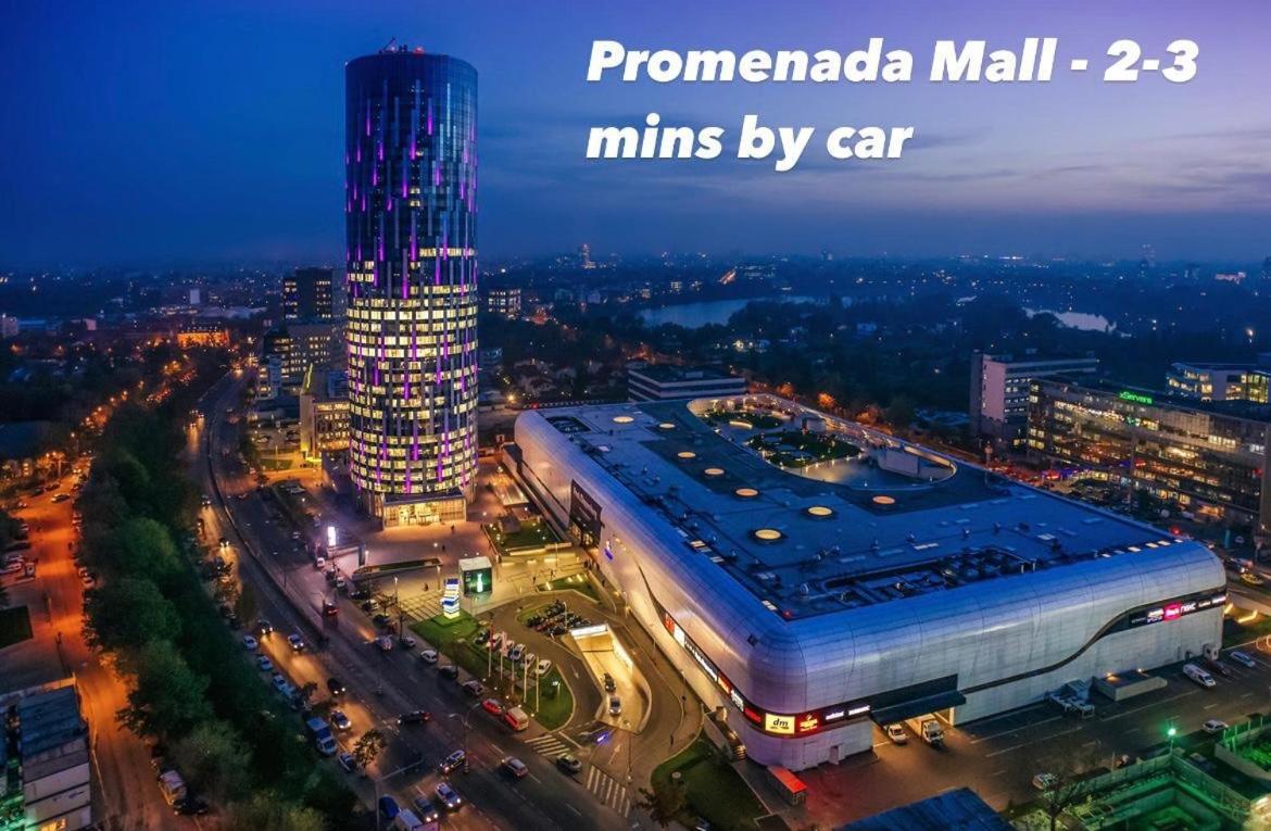 Cozy Apartment With Self Check-In Near Promenada Mall And Verdi Park Bukarest Kültér fotó